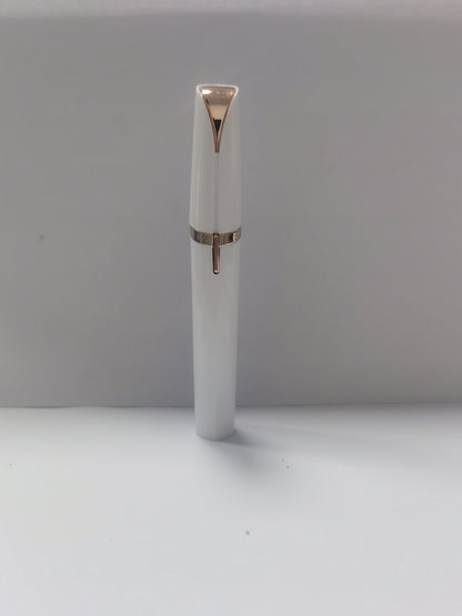 Mini Electric Eyebrow Trimmer – Luxe Precision Edition