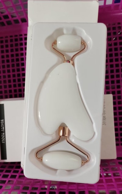 Gua Sha Sculpting Duo – Resin Beeswax Edition